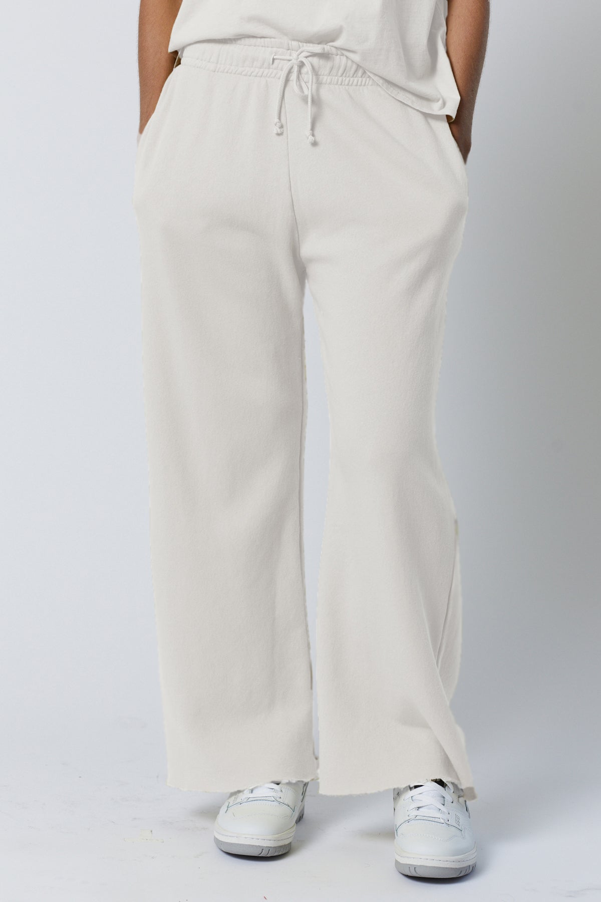 Montecito Sweatpant in beach front-26040936202433