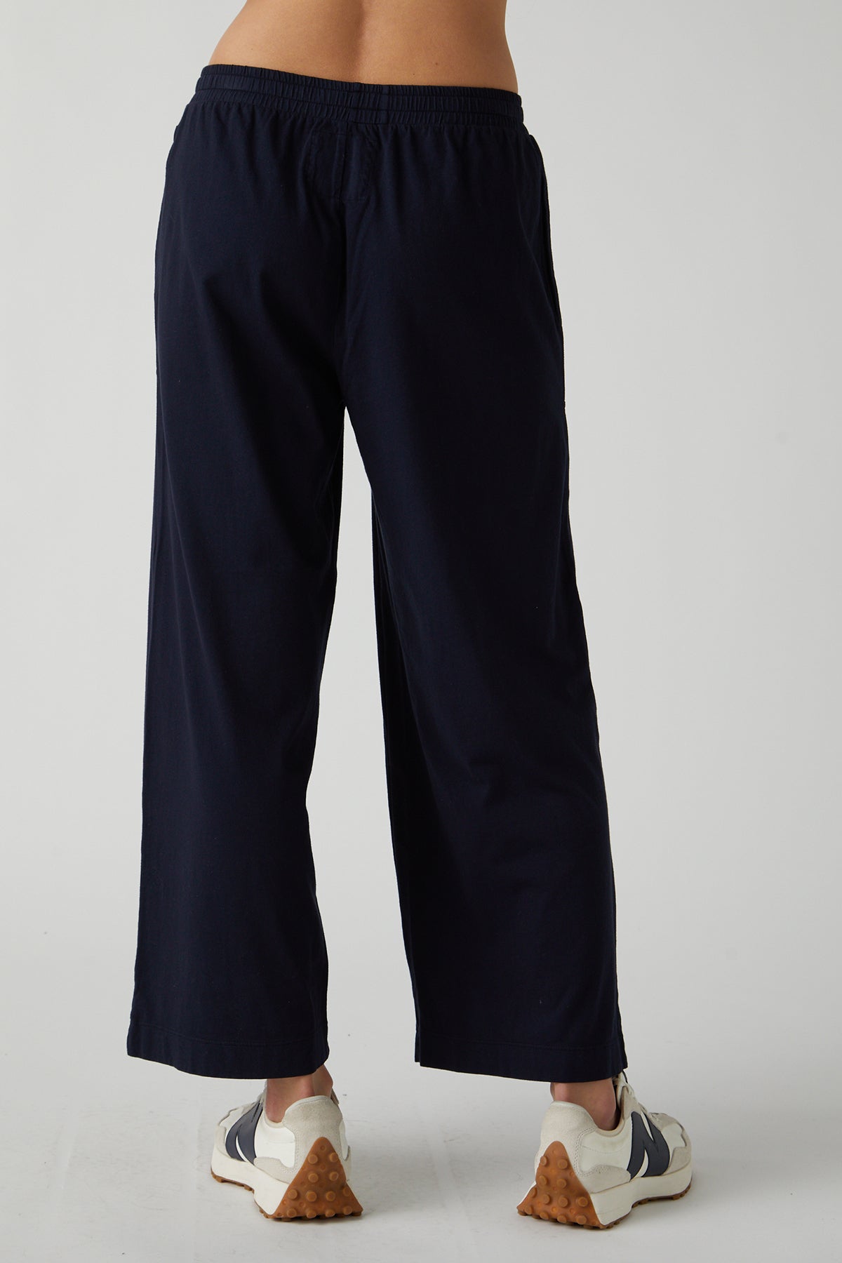   Pismo Pant in navy back 